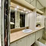 Cosygray512 Daire