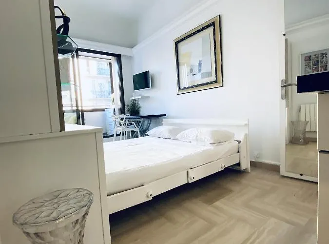 Cosygray512 Apartman *